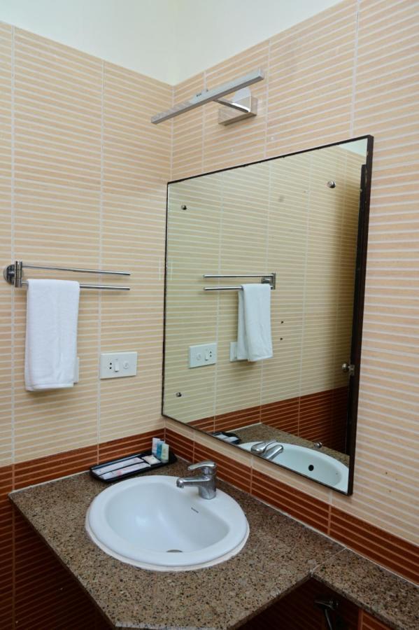 Sterling Keys By Tgi Hotel บังกาลอร์ ภายนอก รูปภาพ