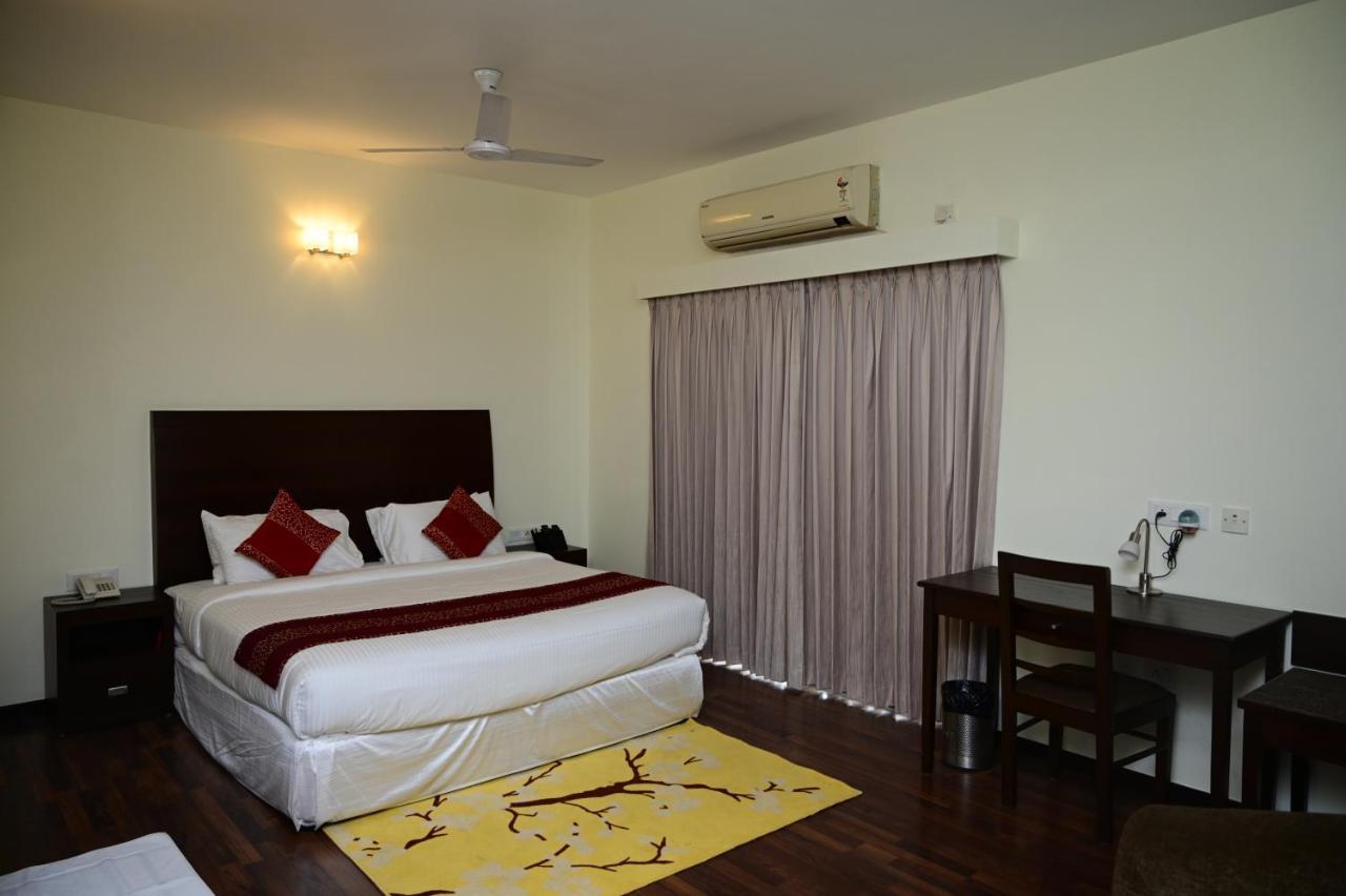 Sterling Keys By Tgi Hotel บังกาลอร์ ภายนอก รูปภาพ